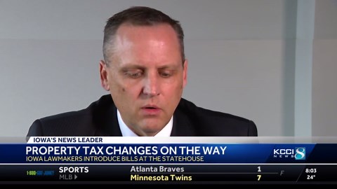 Iowa’s tax laws ballooned since the 1970s. Now, lawmakers pitch massive overhaul.