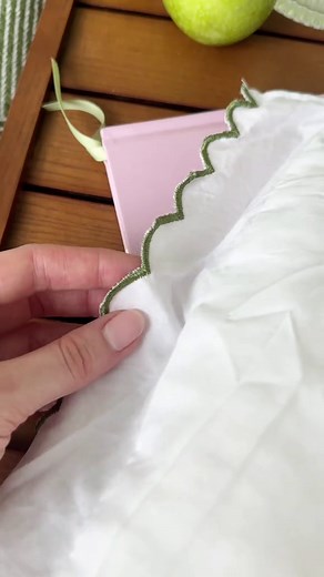 The perfect spring bedroom refresh!