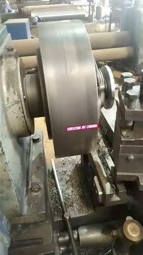“Lathe Machine Par 14mm Plate Turning 🔧 | Satisfying Machining Work”