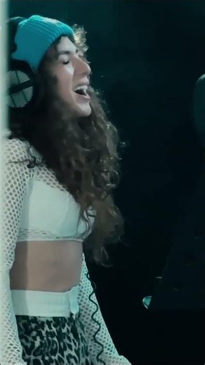 Dilara Kazimova & Fidan Aliva - Yaz Darıxanda