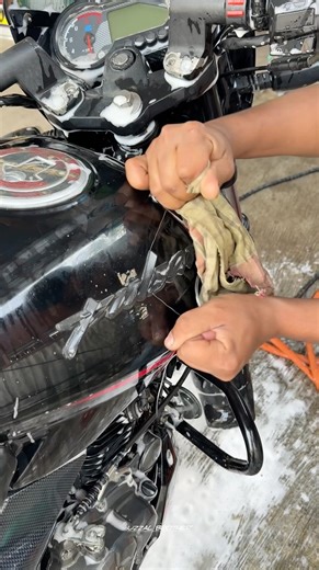 Amazing change from the old motorcycle logo to the new logo!!😱 #motorbikeracing #foryou