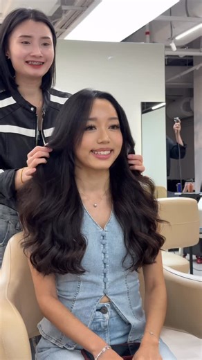 Sio Teng on Instagram: "Soft texture, airy volume, effortless style.✨ This texture perm is designed to create natural-looking fullness while subtly contouring the face. Perfect if you want hair that looks fluffy, light, and easy to style every day—no heavy curls, no stiffness. The result is movement, balance, and a more refined face shape from every angle.🙌🏻 Thinking about a texture perm but not sure if it suits you? Save this video and send it to a friend who loves soft volume and low-mainten