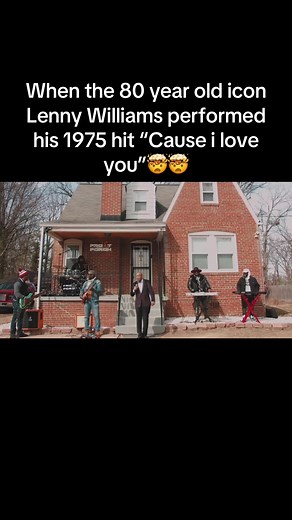Lenny Williams' Iconic Performance of 'Cause I Love You'