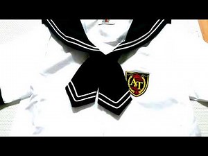 セーラー服のスカートにローションつけてみる/school sailor lotion/洗剂