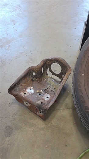 🚗 From oil changes to engine swaps, diagnostics to rust repair we got you covered! #dyi #automobile