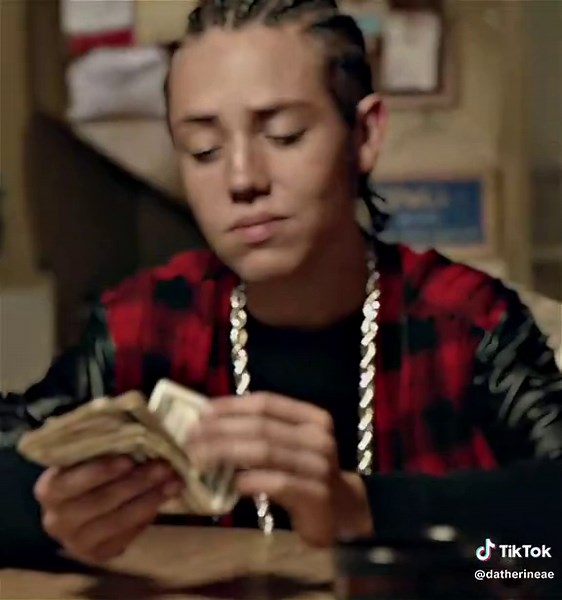 Ethan Almost Getting Fired Reaction - Shameless Scene