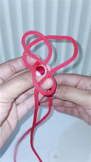 How to tie an adjustable loop knot #shorts #diy #knots #tutorial