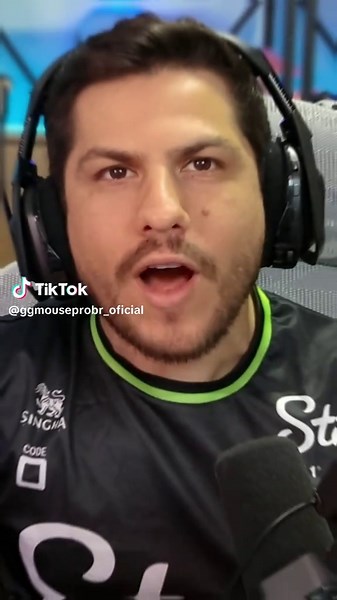 O que era um sonho agora vai ser realidade, o GG Cup 2 🏆 tá chegando e agora será Brasil VS Latam. Isso mesmo, vai ter grindo no GG Cup 2 😎🚀! Quem ai tá ansioso? Comentem bastante e compartilhem muito que esse cup vai rodar o mundo todo 🌍💥. Siga: @ggmouseprobr_oficial em todas as redes, a página oficial do GG Mouse pro no 🇧🇷! #mobilador #freefire #ggmousepro #ggcup #ggcup2 #ggcamp