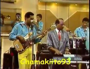 19K views · 562 reactions | DIONIS FERNANDEZ Y EL EQUIPO; LOCO LOCO | Merengue Clasico | Facebook