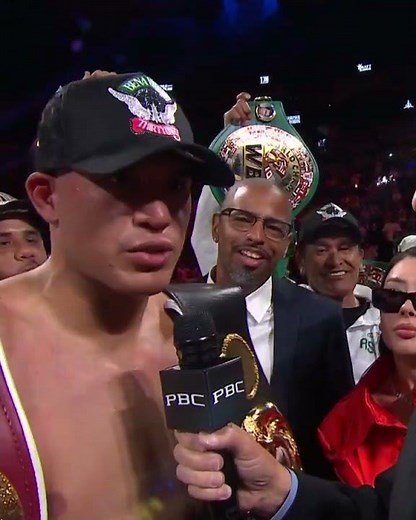 After defeating Zurdo, Benavidze calls out fighters