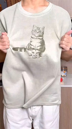 With the xTool S1, designing your own custom cat-themed t-shirts has never been easier! 🐱✨ .Unleash your creativity and wear your love for cats proudly! 🐾👕 👉Click my bio link to learn more about xTool machines. If you have any questions, comment below. #xtool #xtools1 #xtoolfiberlaser #xtoolmade #xtoollaser #diyprojects | xTool