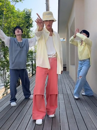 君は僕のもの - 夏の歌 featuring Snow Man