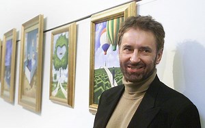 Rafał Olbiński - emigrant w efektownym futrze