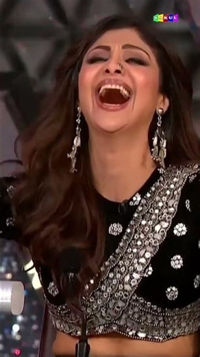 #trend #rasiya #kakul_music #funnyvideo #viraldance #trand