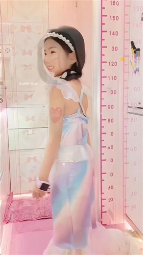 Mommy Surprised Her Daughter With a Pink Car House ft. ‪@ExplainBuzz‬