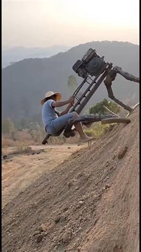 13K views · 31 reactions | A Homemade Machine That Walks Uphill_ #HomemadeMachine #EngineeringMarvel #DIYInvention #MindBlowingTech | FunFuse | Facebook