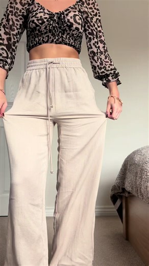 Spring Fashion Trends: Linen Trousers for Petites