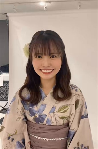 今日でアイドルになって5,000日💫#にっこにこ2期14周年 ✌️皆さまいつも本当にありがとうございます。これからも“今日より明日”と日々向上心を持って、一歩一歩まい進していきます🌸　　　　　　　　　2026年6月1日🌻#HKT48 #にっこにこ2期 #渕上舞#HKT15周年 よろしくお願いします！