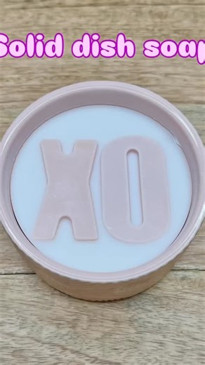 A little XO for your sink ❤️ Natural, handmade solid dish soap — a sweet Valentine’s Day gift for eco-friendly homes. Hashtags: #ValentinesGiftIdea #EcoValentine #SolidSoap #NaturalHandmade #PlasticFreeKitchen | New Fashion SOAP Co.