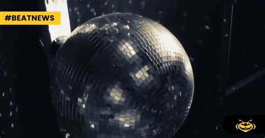 8.9K views · 191 reactions | La disco ball es mucho más que un adorno: es historia, cultura y el corazón de la pista de baile 睊  Descubre por qué sigue siendo un ícono en https://beatdigital.mx/news/historia-disco-ball-significado-cultura/ #DiscoBall #CulturaNocturna #ElectronicMusic #BeatDigital | Beat 100.9 FM | Facebook