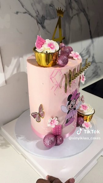 Delicious Candle Cake Recipes with Ganache