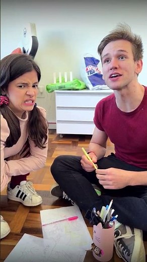 FIZ XIXI NA CALÇA NA ESCOLA 😩 #shorts