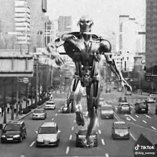 Anthropic's 'Mythos' AI: Experts Warn of Dangers