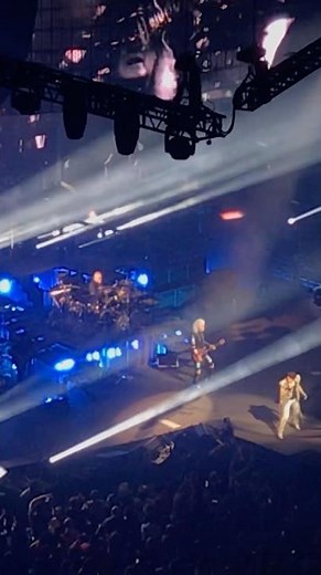 Queen + Adam Lambert – “Bohemian Rhapsody” (Live) | Charlotte, NC | August 23, 2019