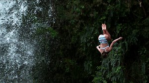 89K views · 1.6K reactions | 3,2,1…… Top dives women: What’s your favorite?  Watch the replay from Chile  on Red Bull TV & Facebook  win.gs/chile | Red Bull Cliff Diving | Facebook