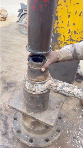 Fast & Safe Axle Bush Ring Removal | Mechanic Secret Method 🔥