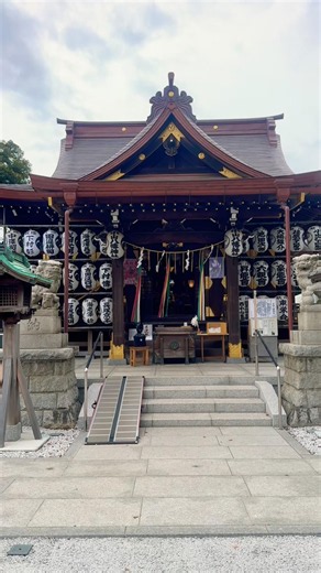 A Magnificent Hachiman Shrine Standing on a Tokyo Hill | 高台の杜から街を見守る歴史ある鎮守の社 勝負運と厄除けの社 小山八幡神社 西小山