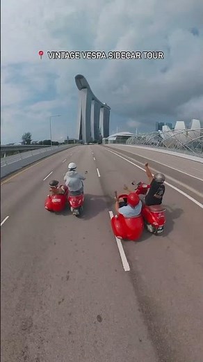 Singapore Must Do: Vintage Vespa Sidecar Tour