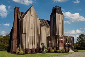 🎃 Airbnb : il est possible de louer la célèbre maison de Beetlejuice pour Halloween (ou un mariage)
