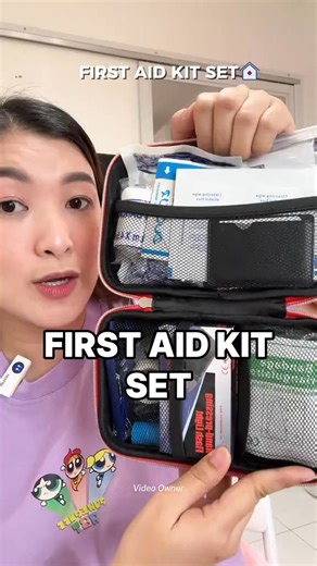 𝐏𝐫𝐨𝐭𝐞𝐜𝐭𝐢𝐨𝐧 𝐟𝐨𝐫 𝐲𝐨𝐮𝐫 𝐥𝐨𝐯𝐞𝐝 𝐨𝐧𝐞𝐬 — 𝐫𝐞𝐚𝐝𝐲 𝐟𝐨𝐫 𝐭𝐡𝐞 𝐮𝐧𝐞𝐱𝐩𝐞𝐜𝐭𝐞𝐝! 💖” Feeling mo walang handa kapag may emergency — lalo na sa gabi o kapag malayo sa hospital. Para may kapanatagan ka na kahit may aksidente — may sagot ka kahit sa maliit na sugat. Benefits: 🩹 Complete first aid tools 🔍 Easy access at organized supplies 📦 Large pouch for convenience ✅ Suits home, car, travel, or office 👉 Click Add to Cart and keep your family safe and prepared! | Unity 