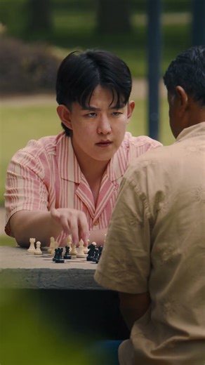 Try new intense Ruffles® flavours.