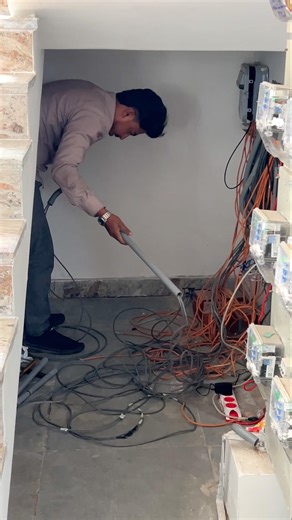 Cctv hard work🧑‍🔧 #zpluscctv_view #cctvinstallation #explore #youtubeshorts #shortvideo #views