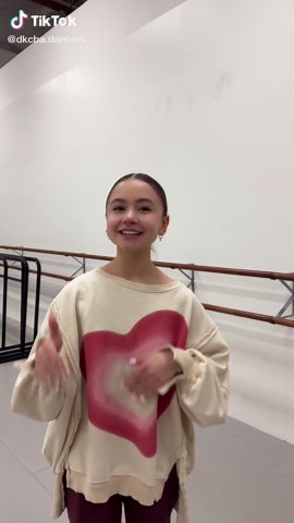 Elevate Your Ballet Skills with Flexibility Tips