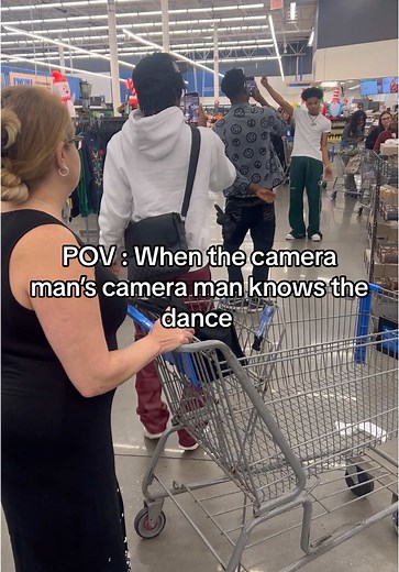 Funny Dancing Moments with the Crazy Lamp Lady