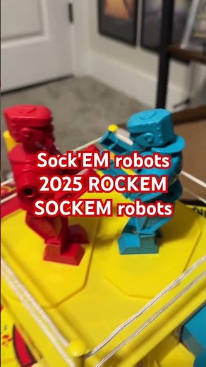 Size matters ROCK’EM SOCK’EM ROBOTS 1966 & 2025 compared Marx TOYS
