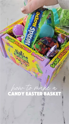 Make a candy Easter basket!🐰 | Crafty Morning