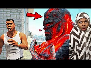 CAN YOU SURVIVE WHEN THE BIGGEST EARTHQUAKE HAPPENS EVERY 30 SECONDS IN GTA 5! (GTA 5 MODS RP)