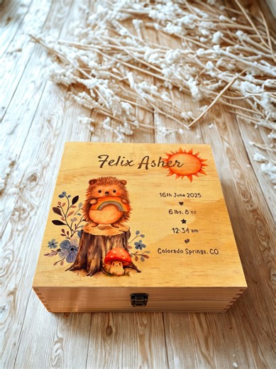 Personalized Baby Keepsake Box: Engraved Woodland Animal Design