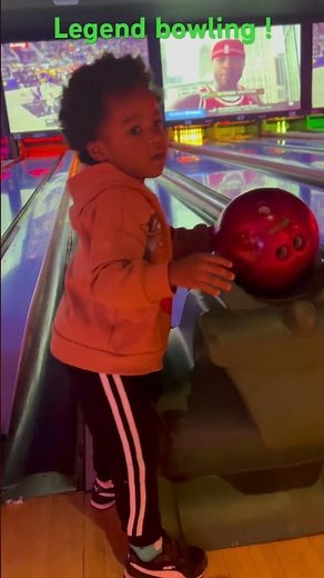 Bowlero 🎳 bowling with Legend