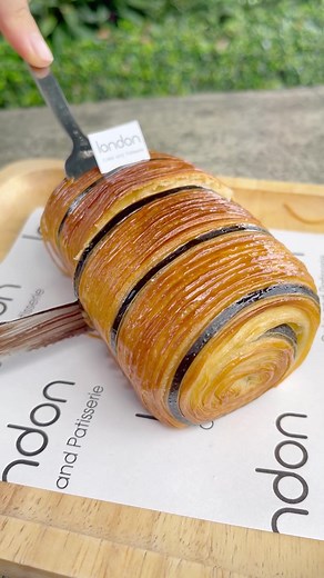 Delicious Cross Laminated Croissant Recipe