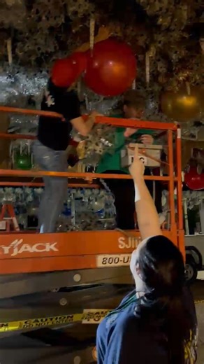 19K views · 139 reactions | Behind the scenes of decorating the Christmas Chute! #sapulpart66christmaschute | Sapulpa's Route 66 Christmas Chute | Facebook
