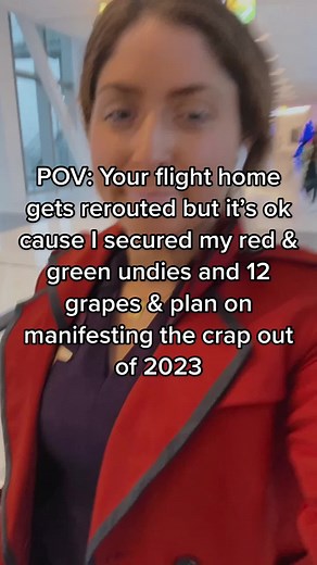 Green & red undies are packed w a side of red grapes. & im ready to make this year my b. Happy New Year from your fav FA 🎉🎉🎉🎉🎉 #manifestingmagic #happynewyear2022 #2023goals #manifestsuccess