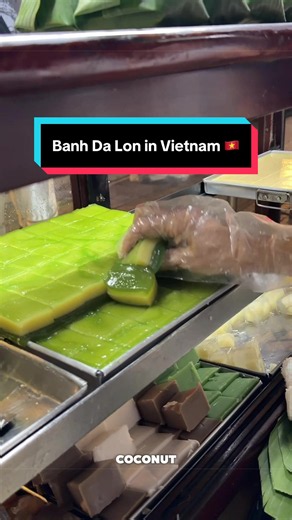 Banh Da Lon in Vietnam 🇻🇳 451 Trần Phú, An Đông, Hồ Chí Minh, Vietnam #vietnam #dmoeats #foodie #explore #foodtok