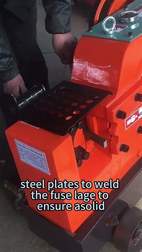 🔩 Powerful cutting starts with a strong machine.