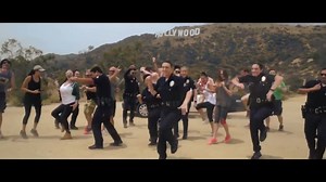 11K views · 285 reactions | ¡La Policía de Los Ángeles no se rajó y le entró al reto global de baile! ¿Qué tal? Cortesía: LAPD Headquarters | José 97.5/107.1 - Los Angeles | Facebook