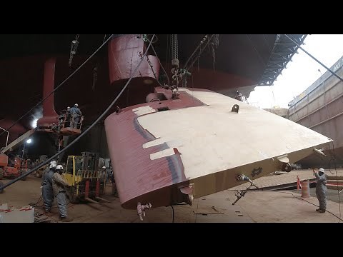 USS John C. Stennis (CVN 74) Portside Rudder and Rudder Stock Installation